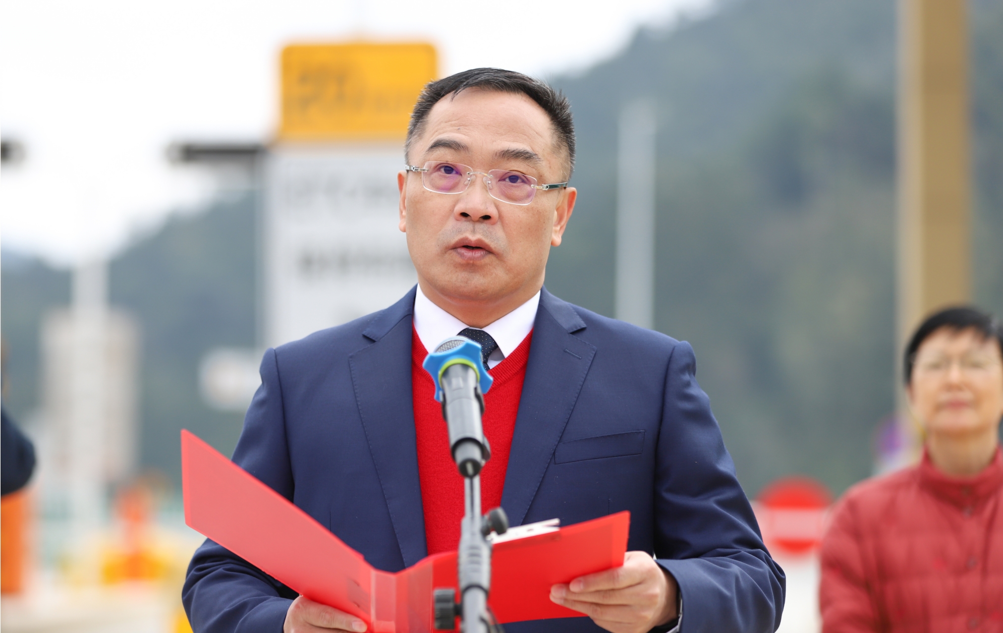 北投集團黨委副書記、副董事長、總經(jīng)理黃學軍_副本.jpg