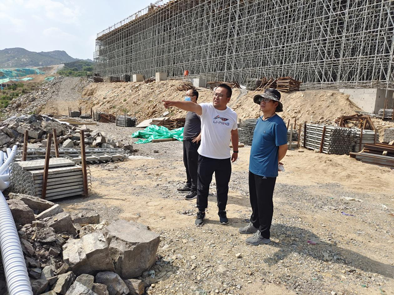 以點帶面——第四區(qū)域項目部積極推進魯山南互通工作