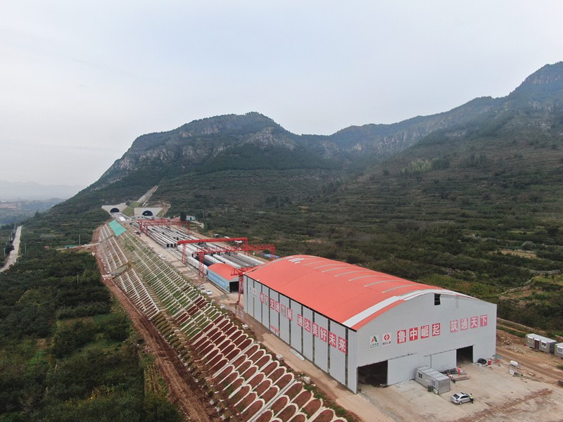 臨臨高速六標(biāo)北安樂預(yù)制場30米箱梁、40米T梁預(yù)制任務(wù)圓滿完成