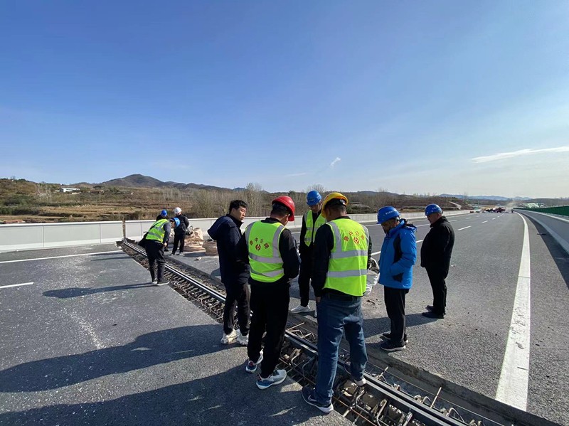 2-2、施工前，項目辦組織去其他標段參觀學習_副本