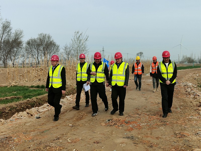 第五區(qū)域項(xiàng)目部迎接公司第一季度綜合檢查