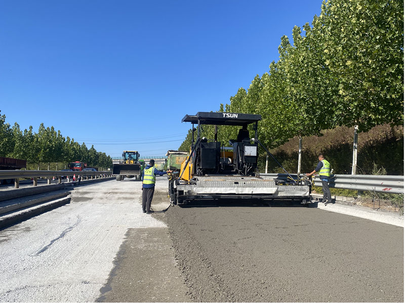 基層攤鋪1_副本