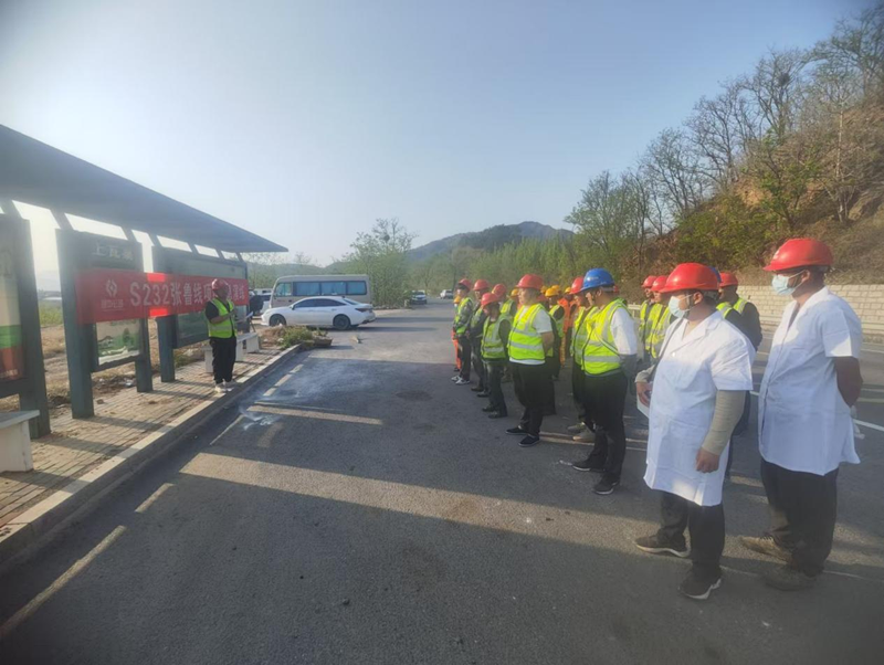 【一提三保】S232張魯線項目部開展交通事故應(yīng)急演練