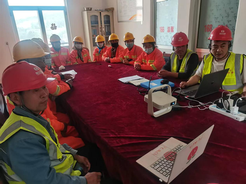【一提三保】S232張魯線博山區(qū)王家莊至沂源縣草埠段修復(fù)養(yǎng)護工程組織新員工安全培訓(xùn)