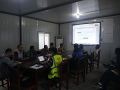 九東路瀝青砼下面層試驗(yàn)段順利完成