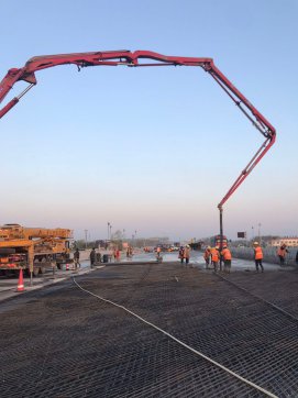 G2齊心協(xié)力共奮進，大干搶工正當時