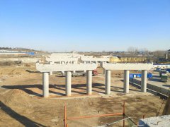 張博路分離立交橋箱梁架設(shè)專題：齊心協(xié)力，天塹變通途