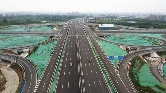 雙魯立交主路、輔路、匝道全面通車
