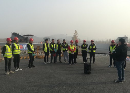 青蘭項目部組織第二期現(xiàn)場實踐培訓(xùn)